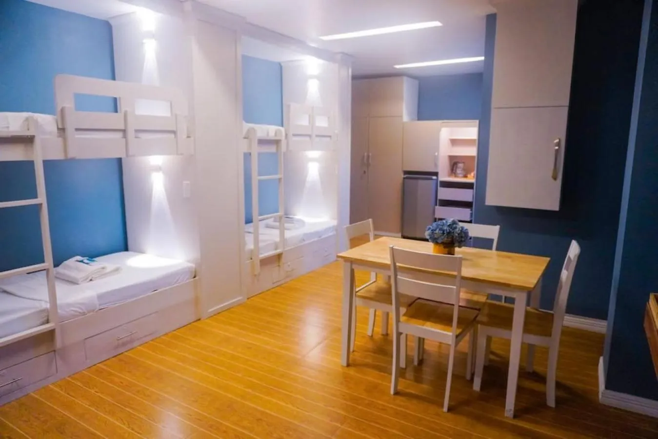 Altean Apartments - Lydia Room Manila