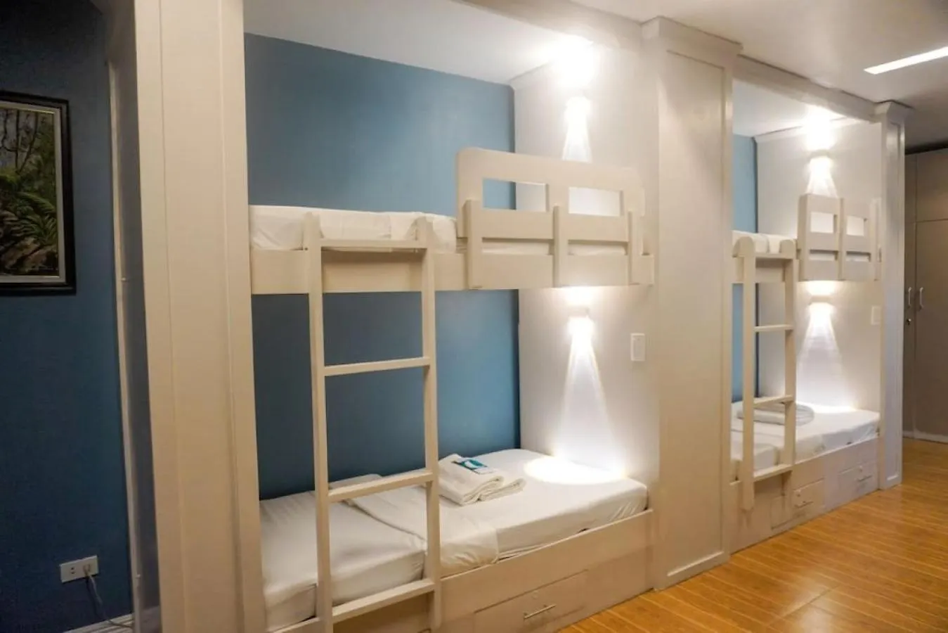 Altean Apartments - Lydia Room Manila